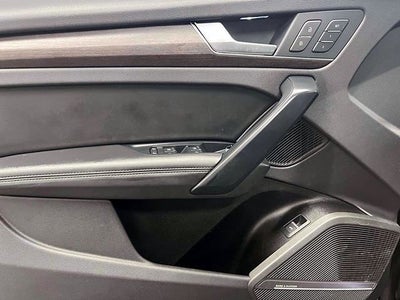 2023 Audi Q5 45 S line Premium quattro