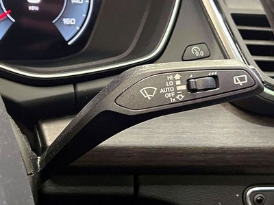 2023 Audi Q5 45 S line Premium quattro