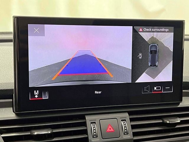 2023 Audi Q5 45 S line Premium quattro