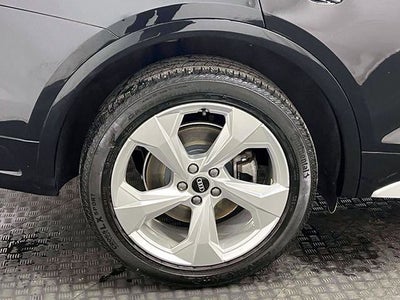 2023 Audi Q5 45 S line Premium quattro