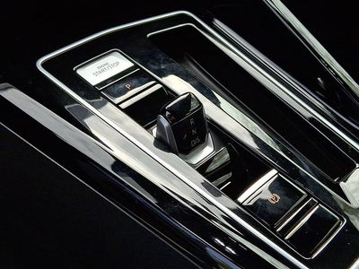 2023 Volkswagen Golf R 2.0T