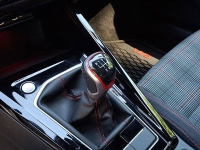 2023 Volkswagen Golf GTI 2.0T SE