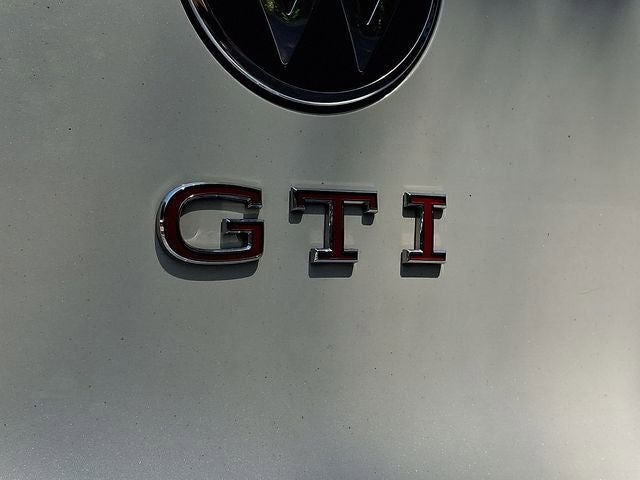 2023 Volkswagen Golf GTI 2.0T SE