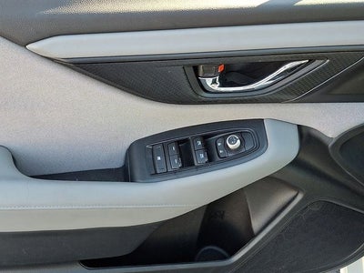 2025 Subaru Legacy Base