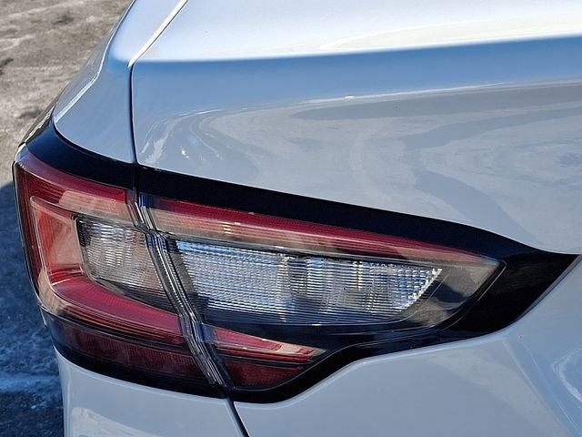 2025 Subaru Legacy Base