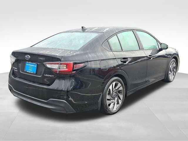 2025 Subaru Legacy Base
