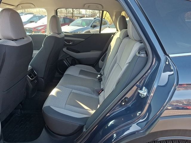 2025 Subaru Outback Base