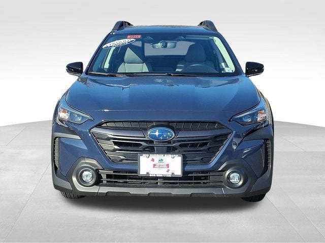 2025 Subaru Outback Base