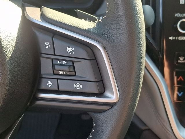 2025 Subaru Outback Base