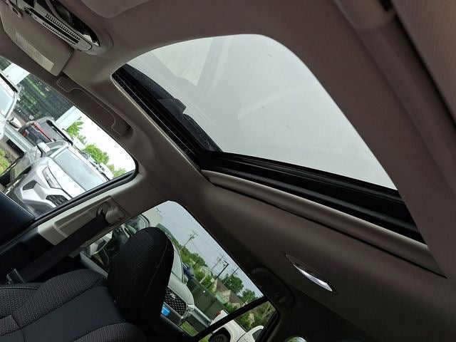 2025 Subaru Outback Base