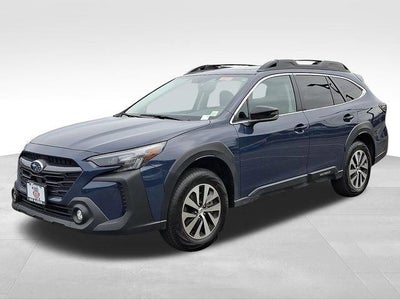 2025 Subaru Outback Base