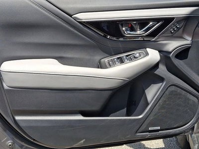 2025 Subaru Outback Base