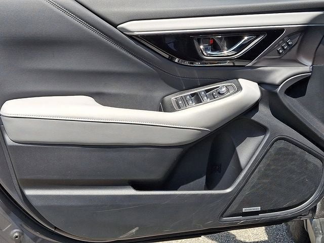 2025 Subaru Outback Base