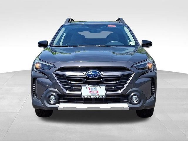 2025 Subaru Outback Base