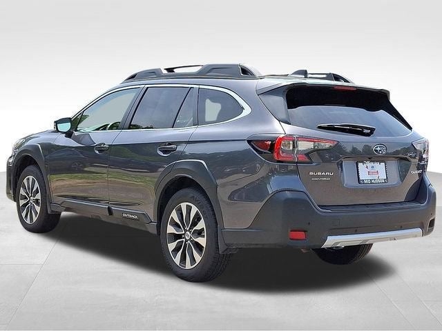 2025 Subaru Outback Base