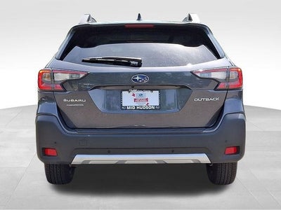 2025 Subaru Outback Base