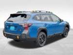 2025 Subaru Outback Base