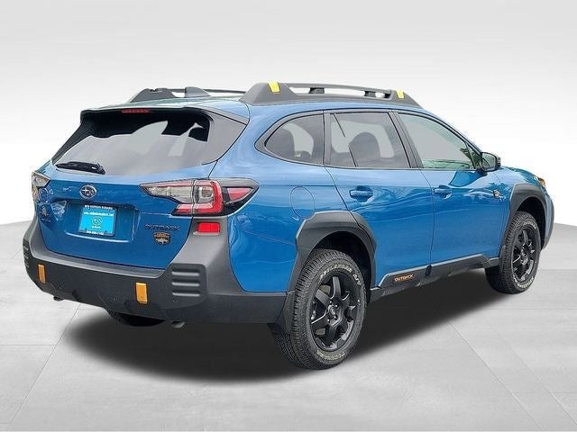 2025 Subaru Outback Base