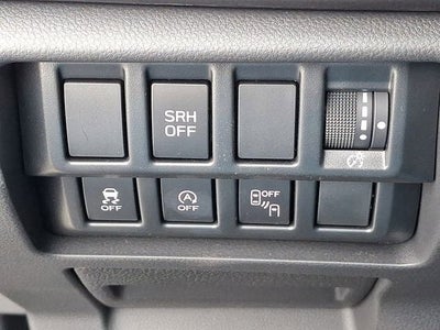 2025 Subaru Forester Base