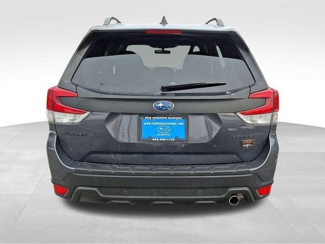 2025 Subaru Forester Base