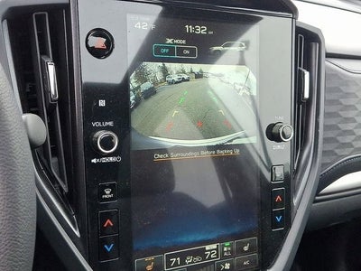 2025 Subaru Forester Base