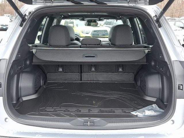 2025 Subaru Forester Base