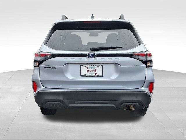 2025 Subaru Forester Base