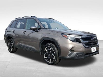 2025 Subaru Forester Hybrid Premium Hybrid