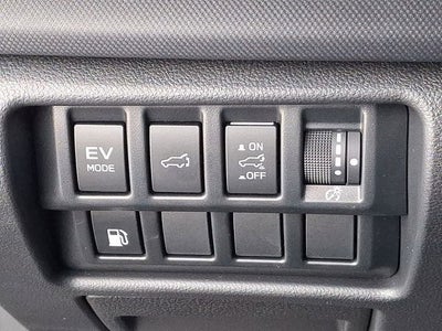 2025 Subaru Forester Hybrid Base