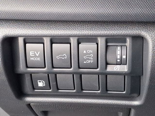 2025 Subaru Forester Hybrid Base