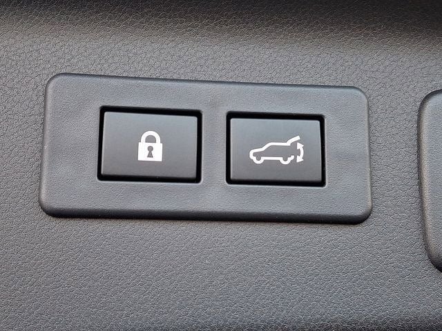 2025 Subaru Forester Hybrid Base