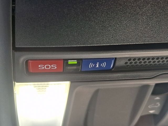 2025 Subaru Forester Hybrid Limited Hybrid